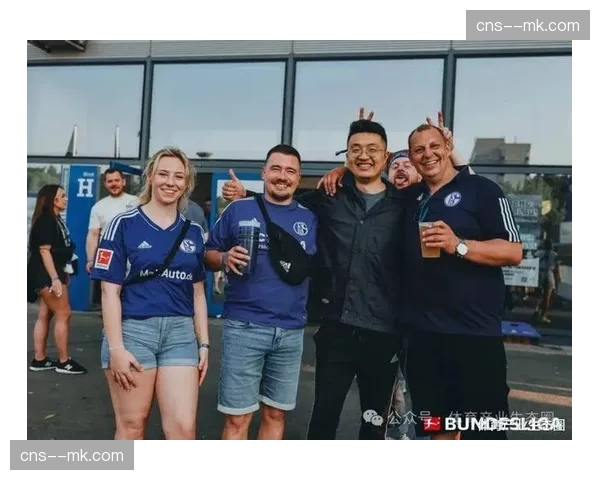 德甲俱乐部与学校合作项目,推动青少年足球发展 德甲俱乐部与学校合作项目,推动青少年足球发展